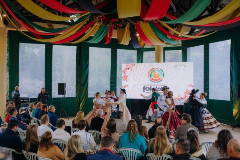Nova Petrópolis lança 53º Festival Internacional de Folclore com atrações de oito países