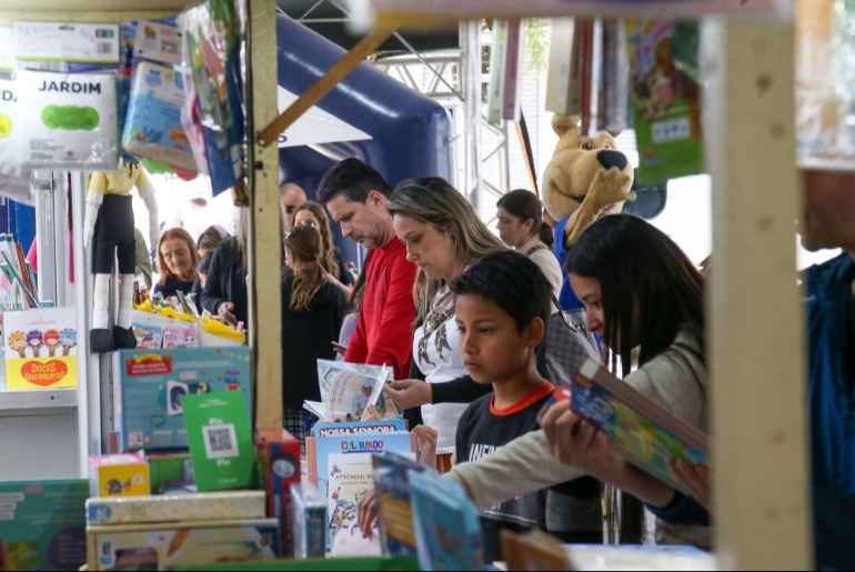 Feira do Livro anuncia o tema “Praça em Prosa e Verso”