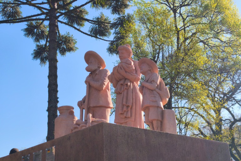 Monumento resgata as raízes de Nova Petrópolis